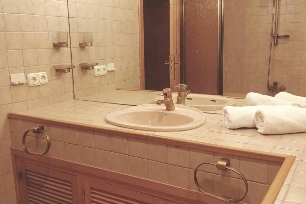 גרנדה Luxury Apartment Sierra Nevada מראה חיצוני תמונה